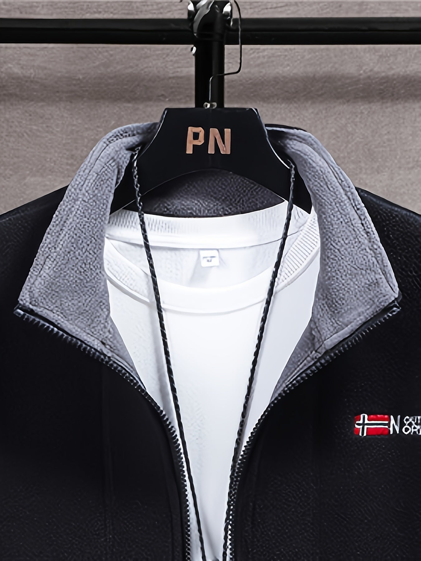 Julius / Men’s Fleece Zip Jacket with High Collar