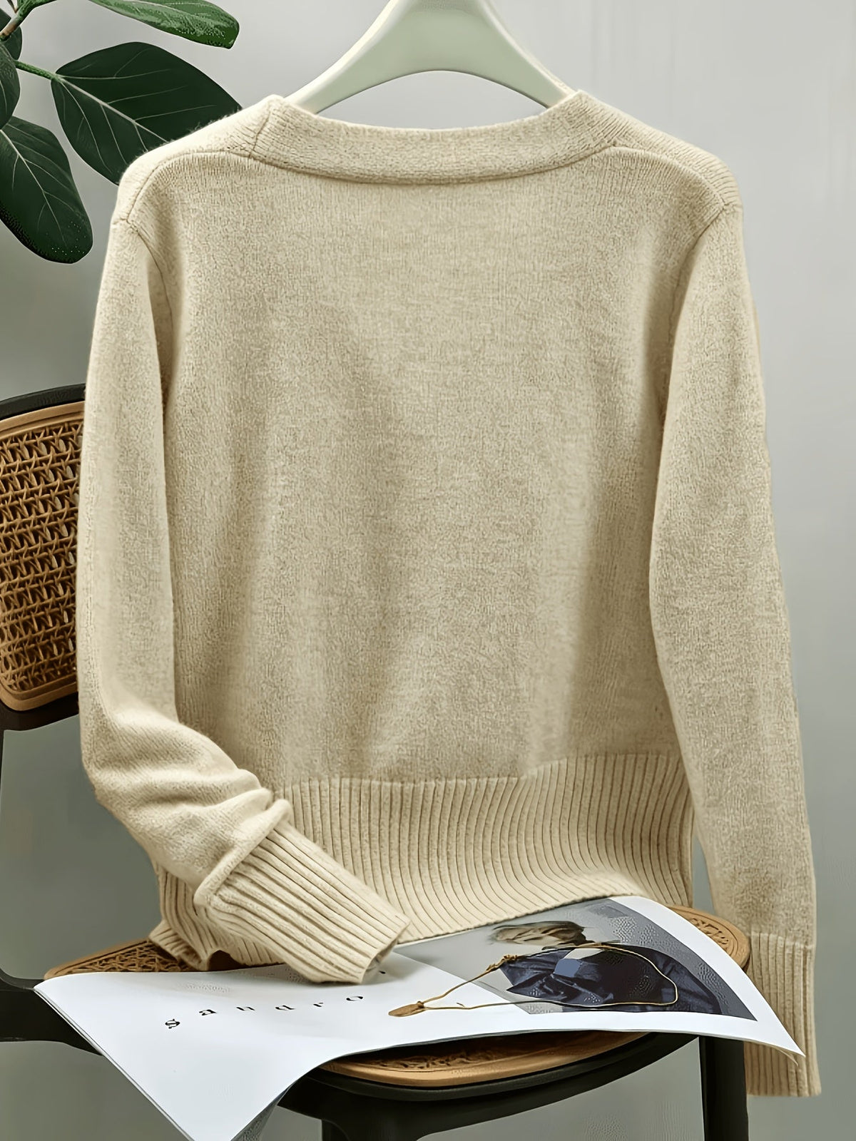Genevieve | Women's Heart-Button V-Neck Cardigan
