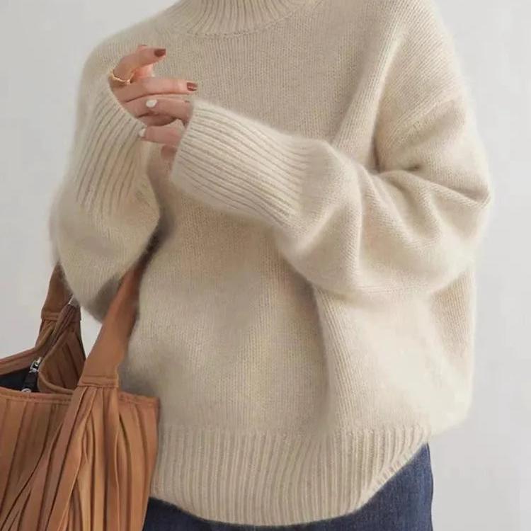 Cashmere Turtleneck Sweater with Oversized Fit