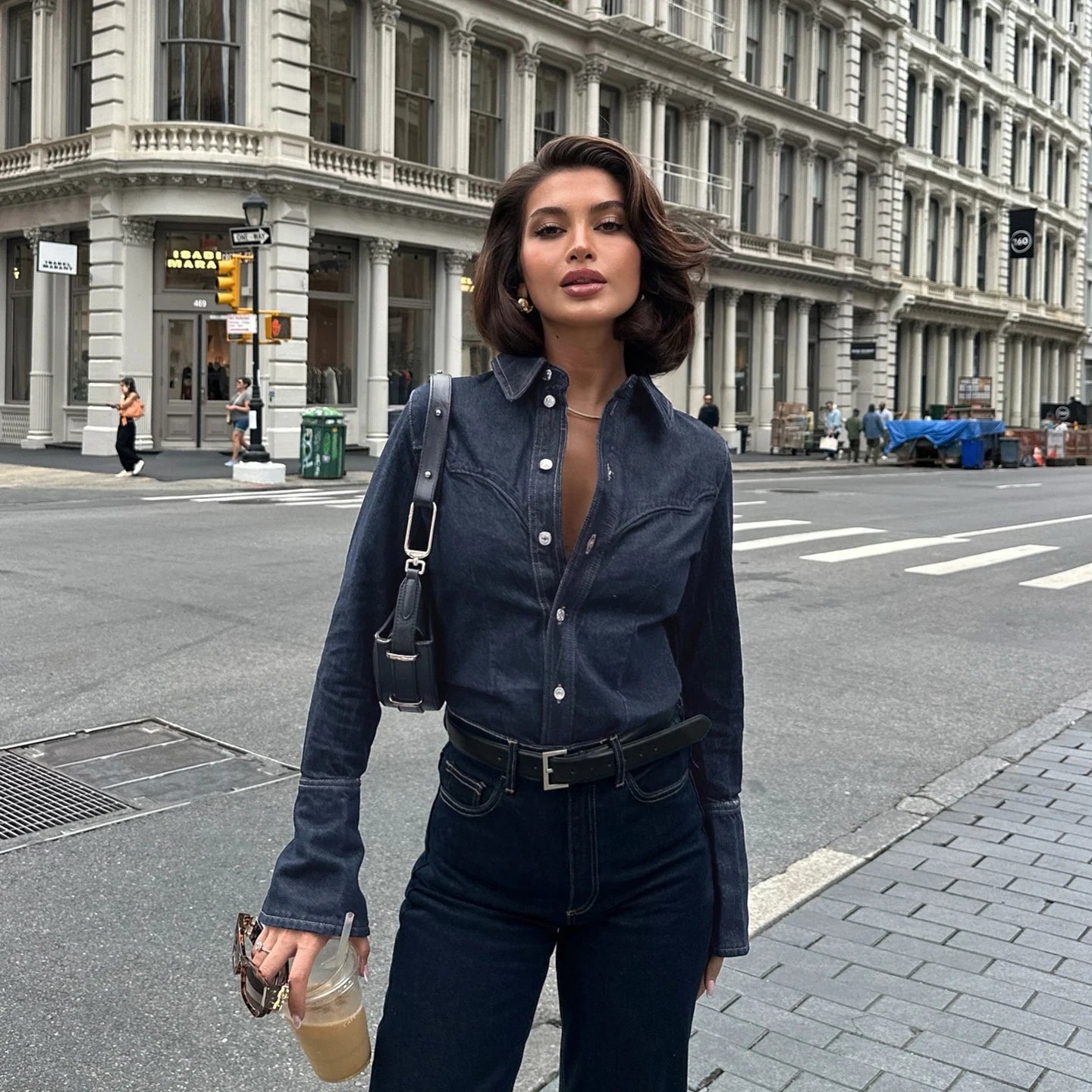 Elvianne / Women’s Washed Denim Shirt with Button Front