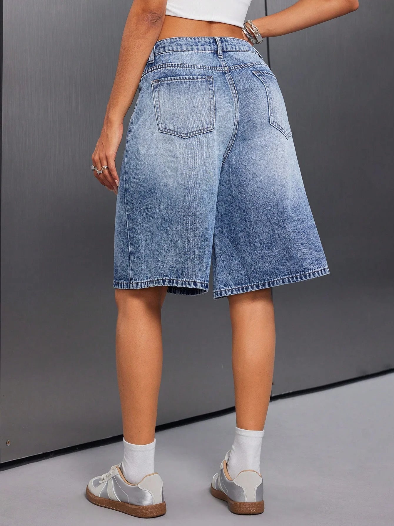 Brinley / Womenâs High-Waist Straight Denim Shorts