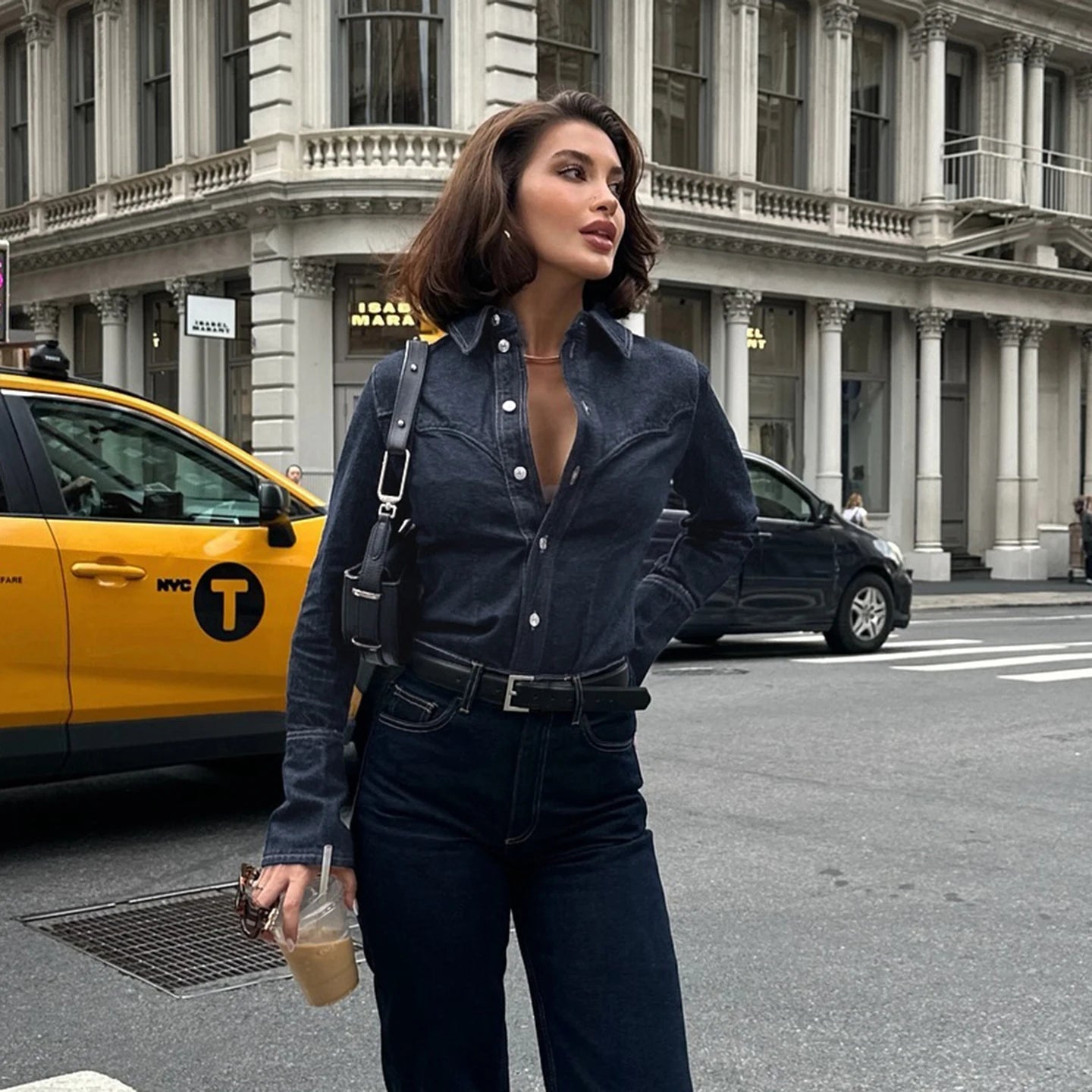 Elvianne / Women’s Washed Denim Shirt with Button Front