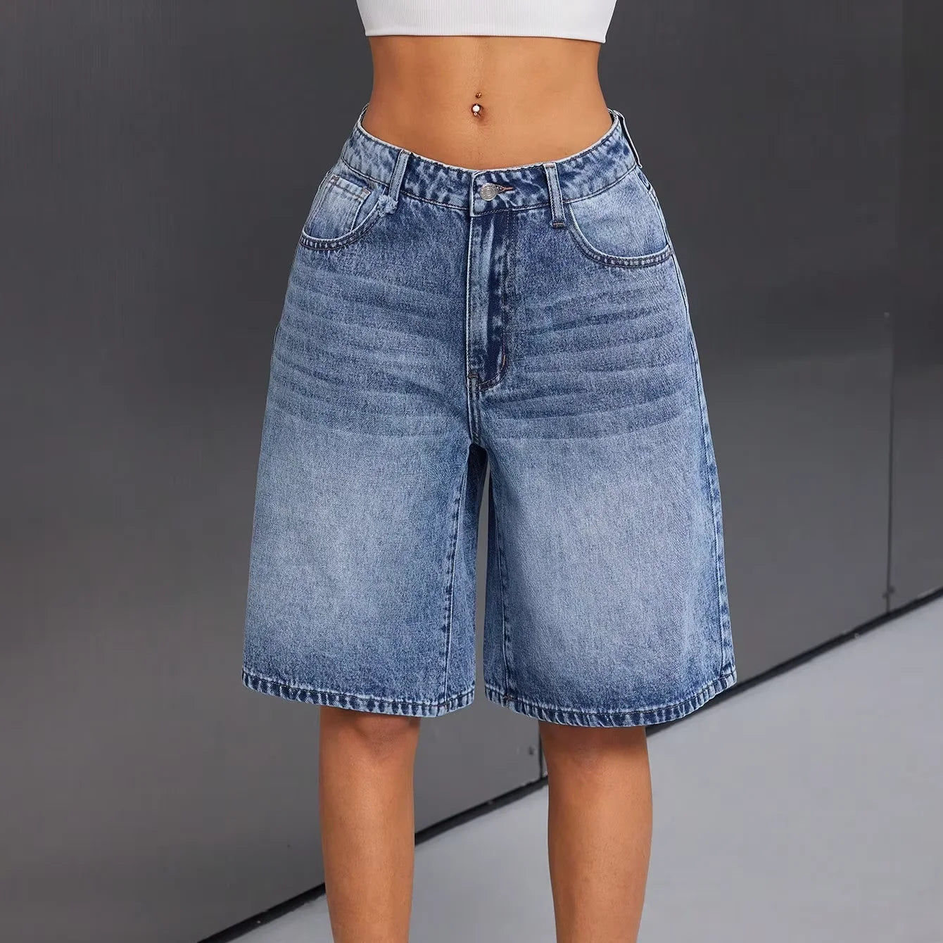 Brinley / Womenâs High-Waist Straight Denim Shorts