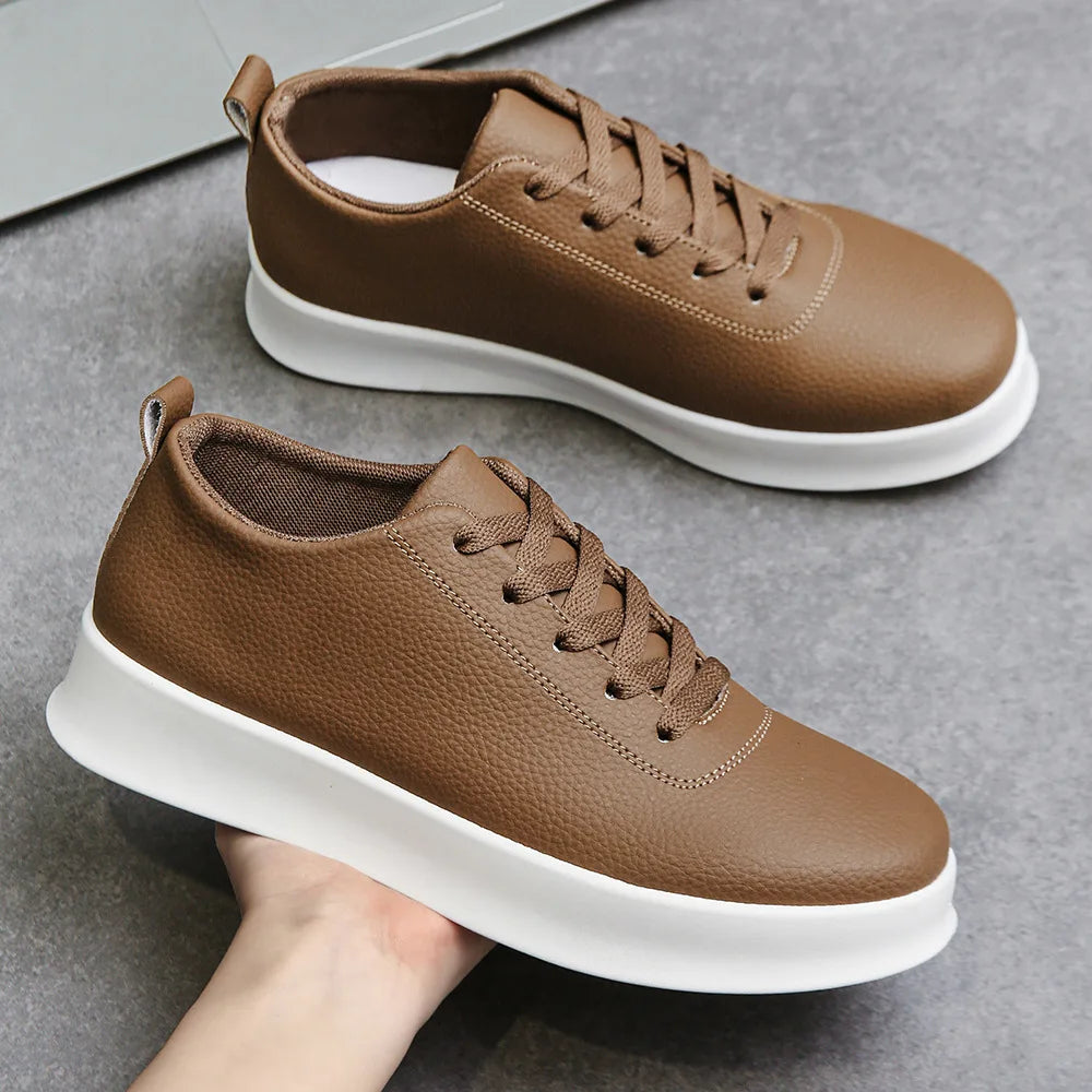 Kaedric / Men’s Lace-Up Sport Sneakers with Cushioned Sole