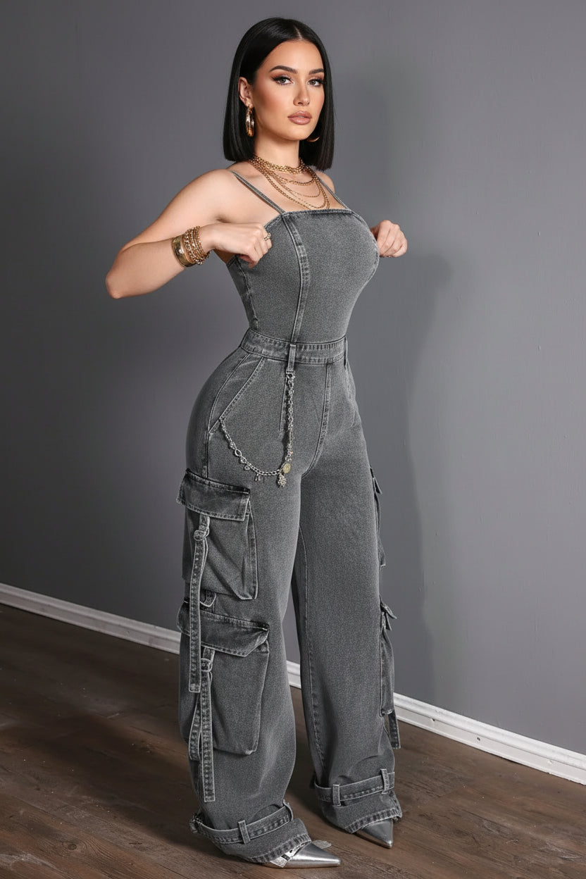 Maelira / Women’s Wide-Leg Cargo Denim Jumpsuit