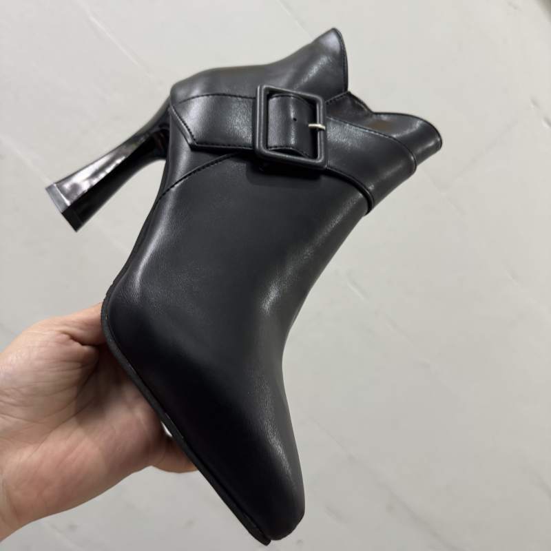 Vérone / Platform Ankle Boots Pointed Toe Chunky Heel Boots with Buckle Detail