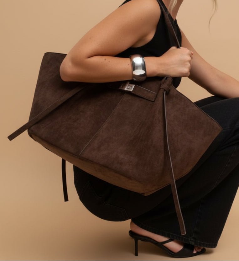 Glenda / Structured Shopper Bag with Gold-Tone Hardware