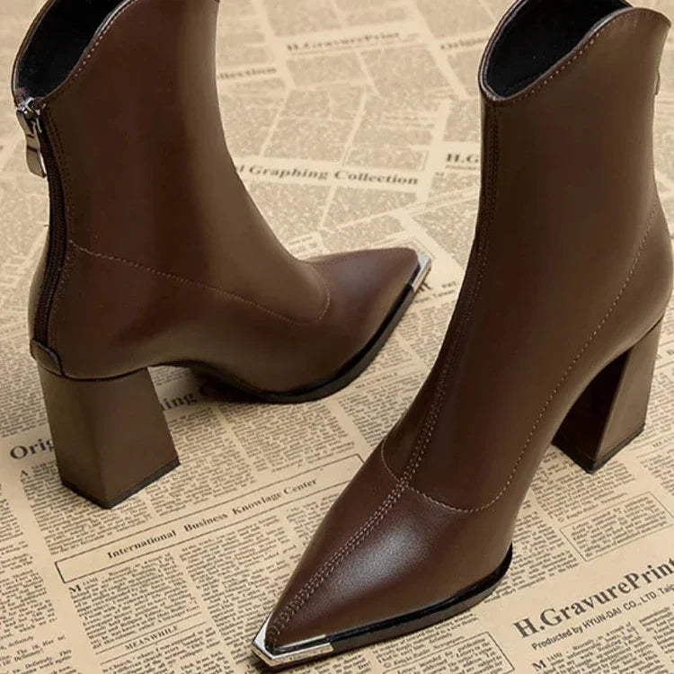Chelsea / Premium Leather Chelsea Boot with Chrome Toe Accent
