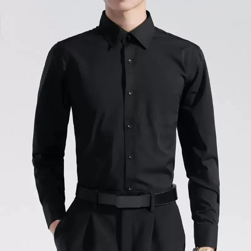 LĂ©on / Menâs Slim-Fit Long-Sleeve Shirt