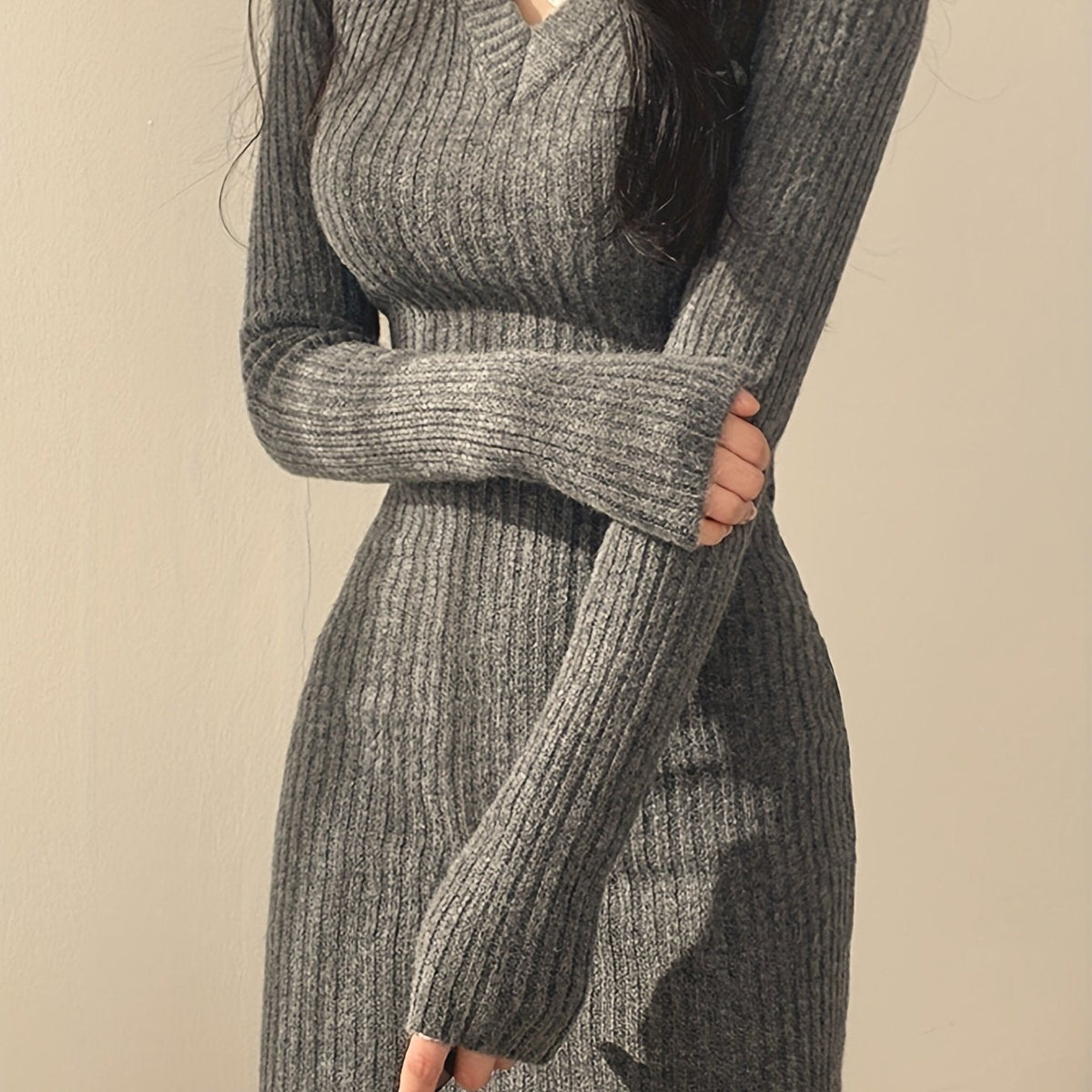 Estelle | Women's Slim-Fit V-Neck Ribbed Dress