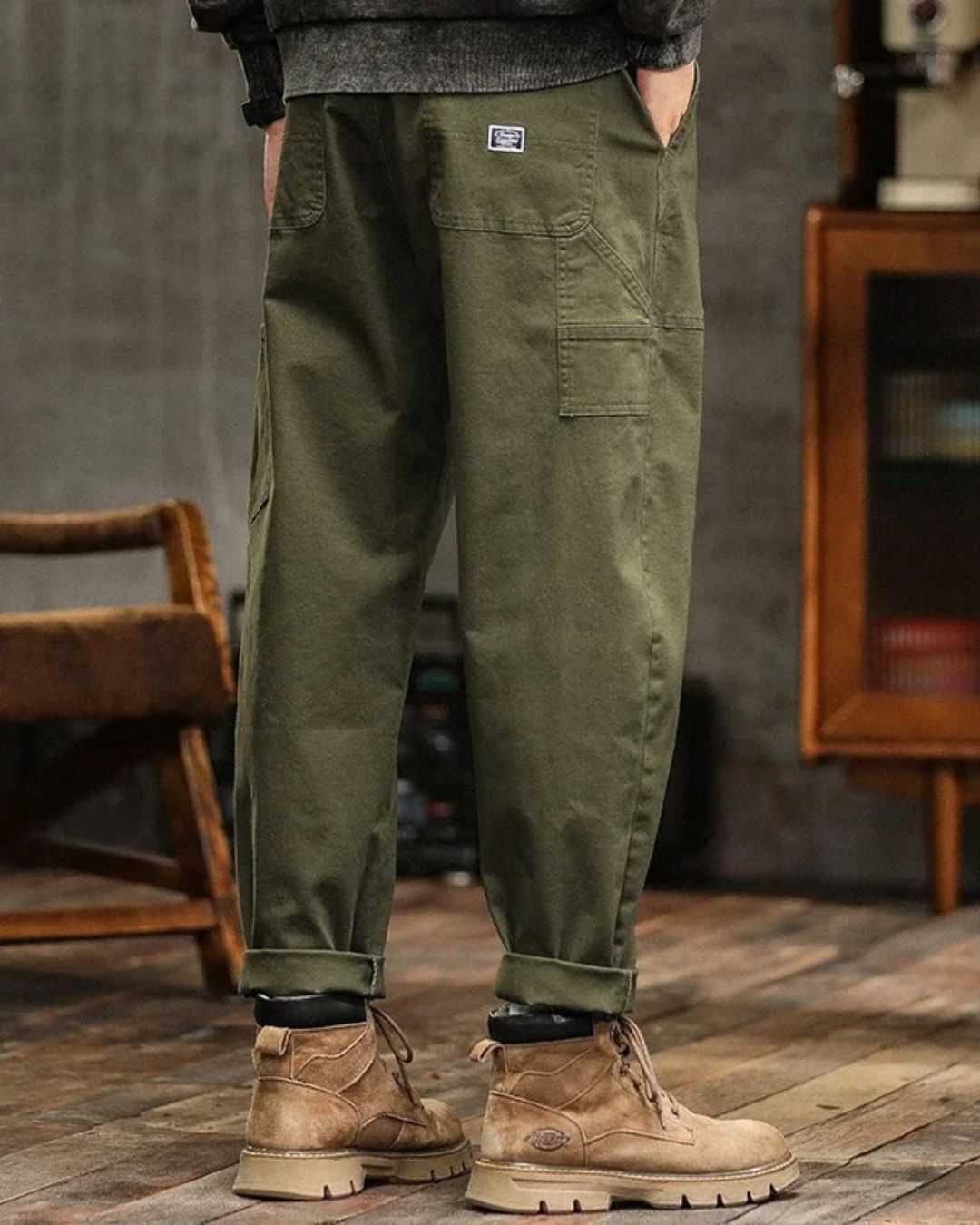 Elo / Men’s Cotton Cargo Trousers with Straight-Leg Fit