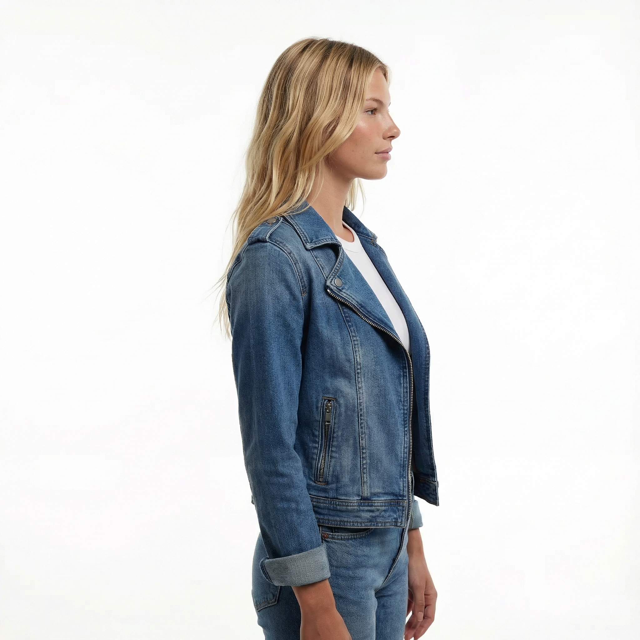 AmĂŠlie / Womenâs Cotton Denim Moto Jacket with Asymmetric Zip