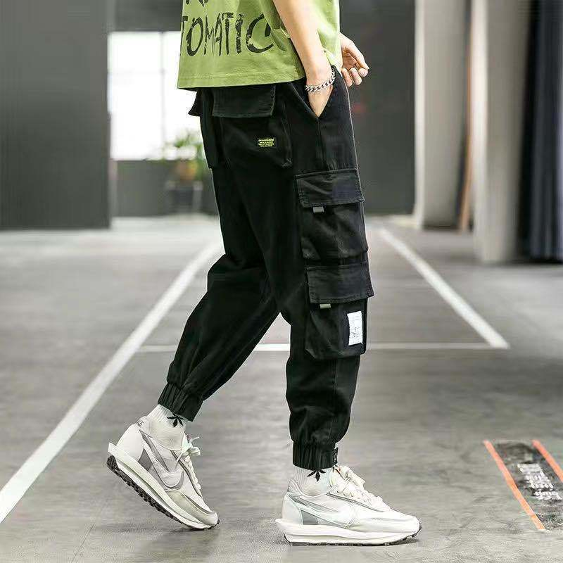 Wallace | Men's Tapered Cargo Trousers with Flap Pockets – original product image 5