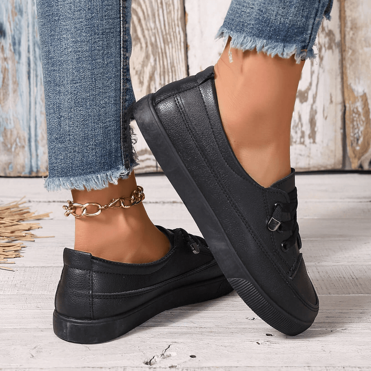 Lucinda | Women's Classic Orthopaedic Lace-Up Shoes