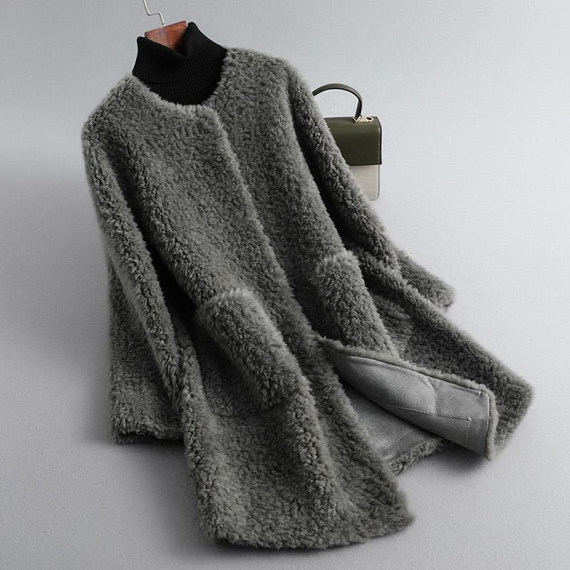 Cecily | Women's Mid-Length Teddy Coat with Round Neck and Patch Pockets