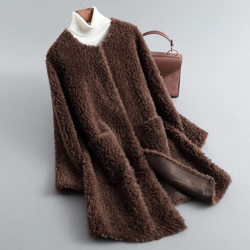 Cecily | Women's Mid-Length Teddy Coat with Round Neck and Patch Pockets