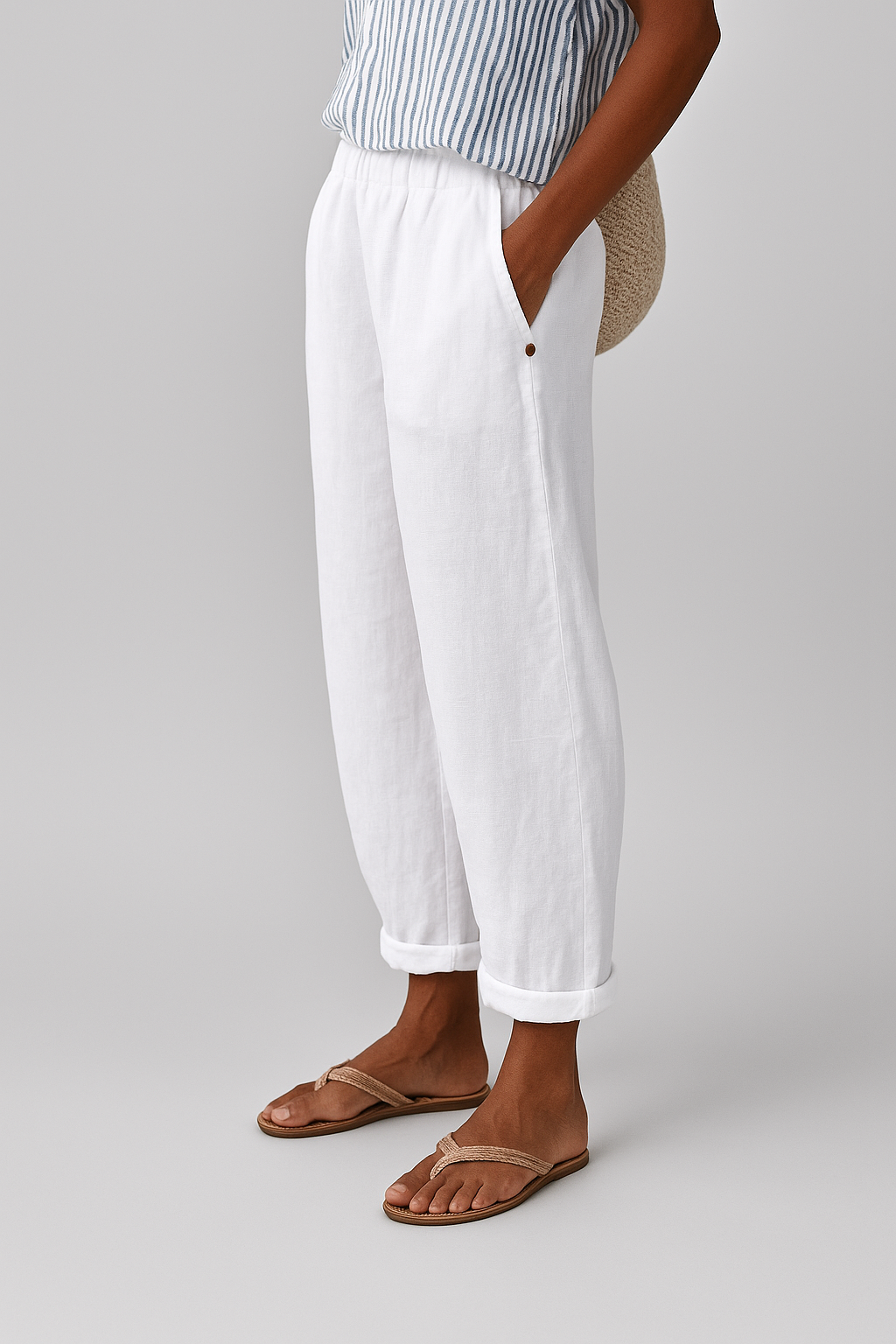 Women's Cropped Straight Leg Pants Woven Fabric Side Pocket
