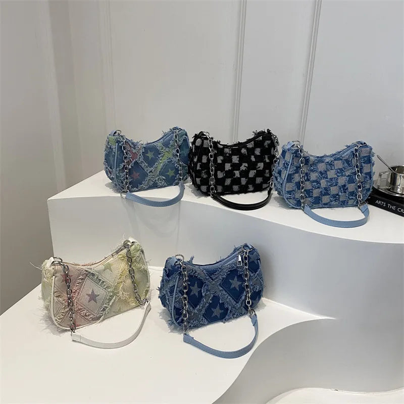 Crossbody Bag with Gradient Star Print and Chain Strap