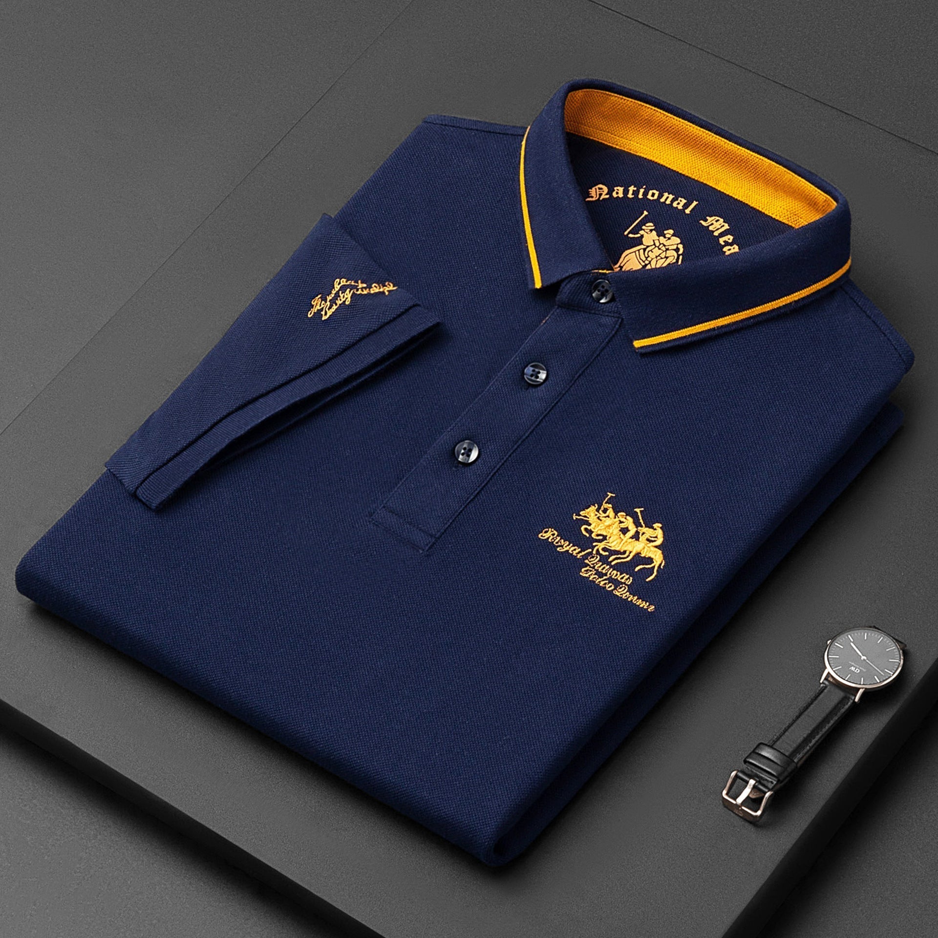 Kai / Men’s Short Sleeve Polo Shirt with Embroidered Detail