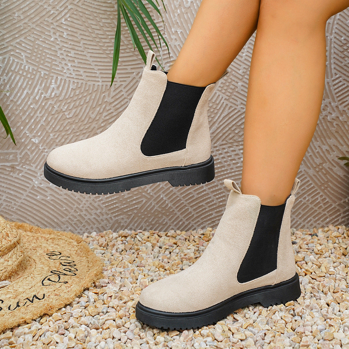 Women's Chunky Sole Chelsea Boots, Pull-On Platform Ankle Boots with Elastic Gusset