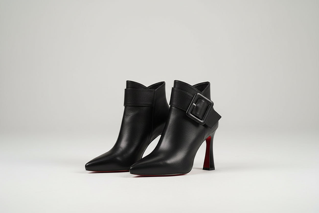 Vérone / Platform Ankle Boots Pointed Toe Chunky Heel Boots with Buckle Detail