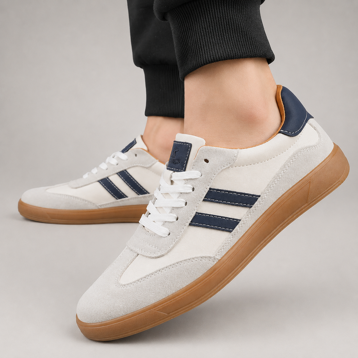 Men's Nubuck Leather Sneakers Low Top Lace Up